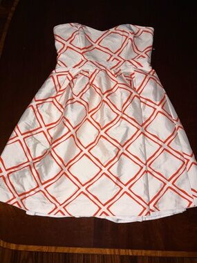 Elizabeth McKay strapless dress orange white geometric a line size 6